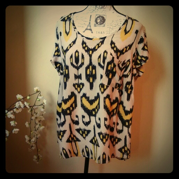 Tops - Cynthia Rowley Aztec Print High Low Style Top